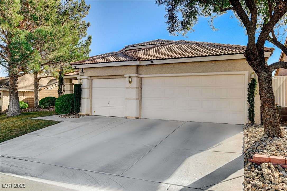 10221 Crystal Arch Avenue