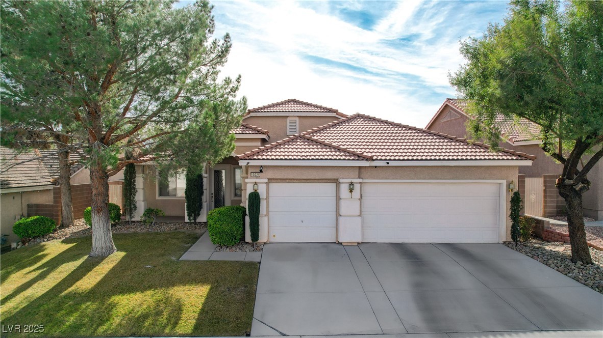 10221 Crystal Arch Avenue