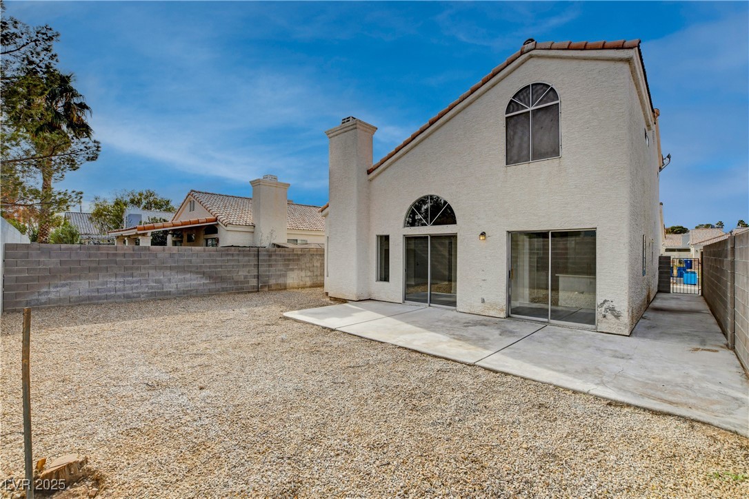 7214 Paradise Bay Drive