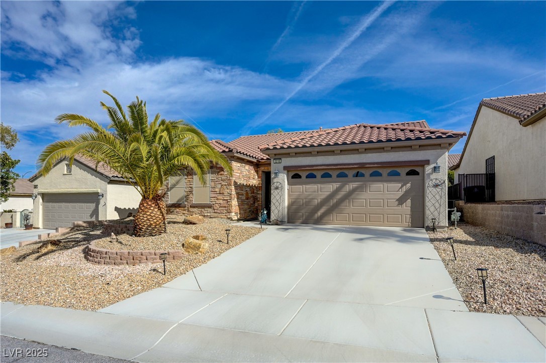 2210 Shadow Canyon Drive