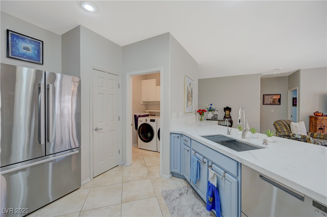 2210 Shadow Canyon Drive