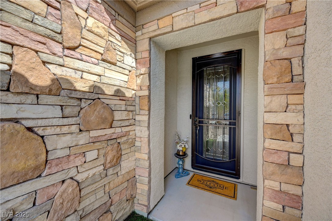 2210 Shadow Canyon Drive