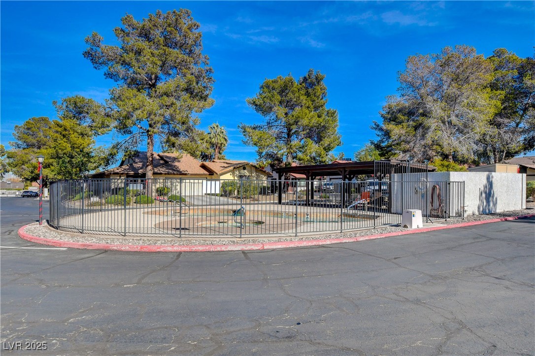 3667 Edinburgh Drive
