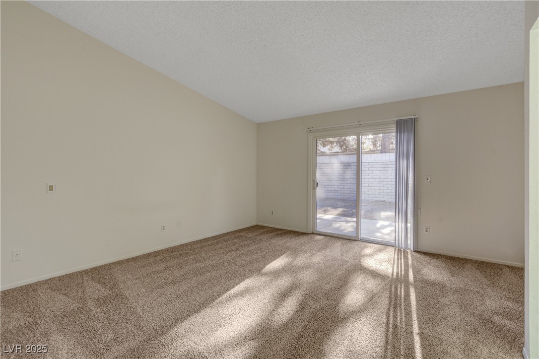 3667 Edinburgh Drive