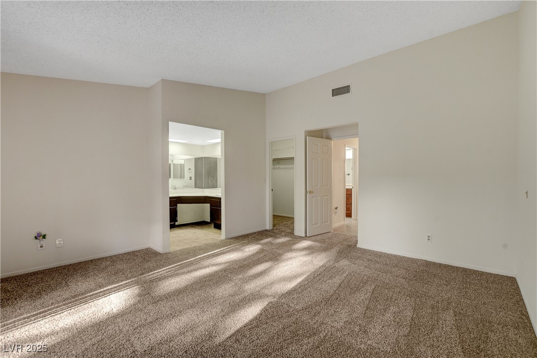 3667 Edinburgh Drive