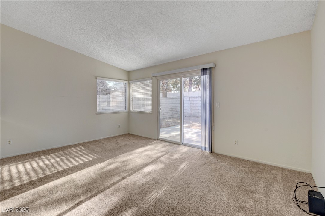 3667 Edinburgh Drive