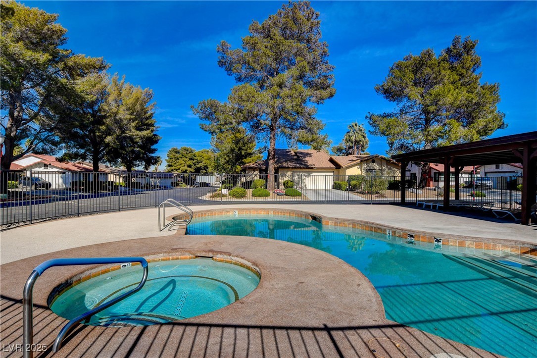 3667 Edinburgh Drive