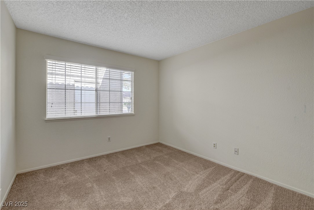 3667 Edinburgh Drive