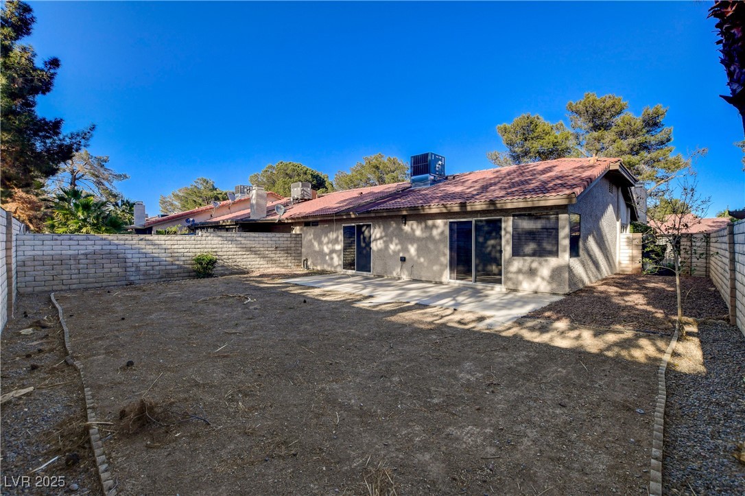 3667 Edinburgh Drive