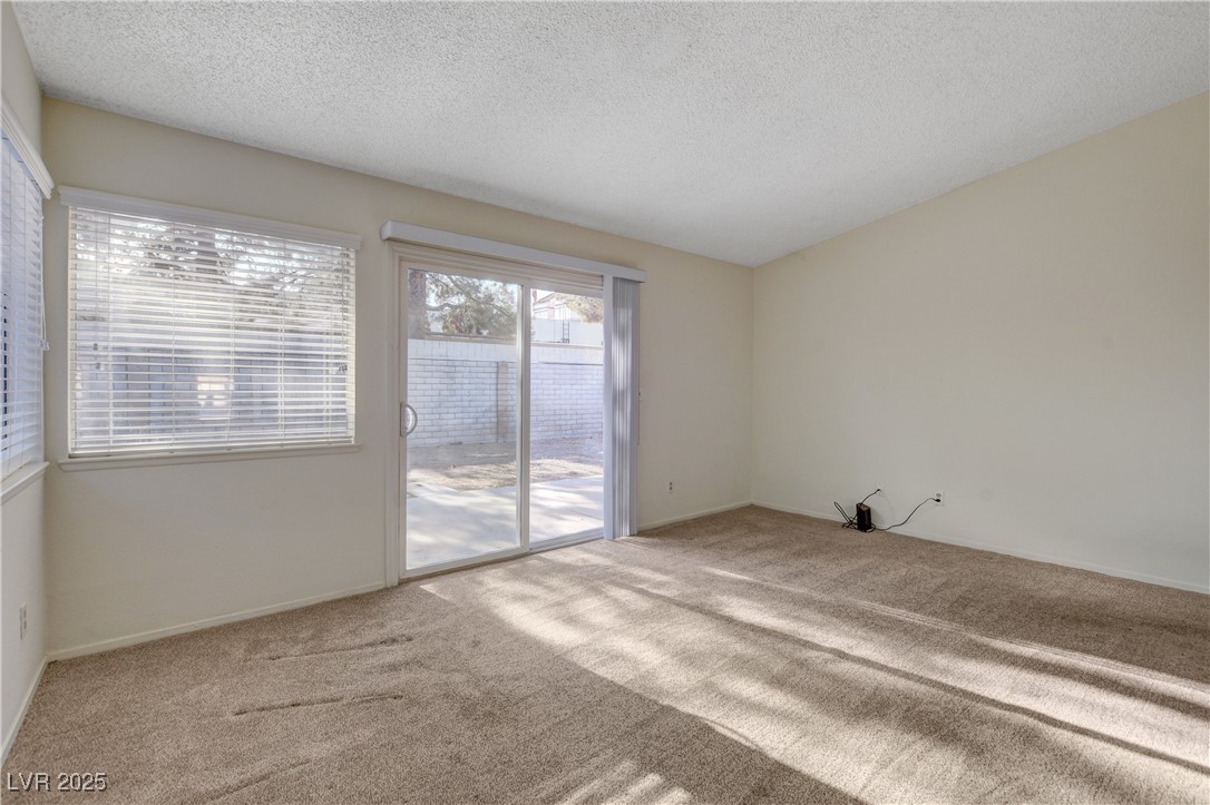 3667 Edinburgh Drive