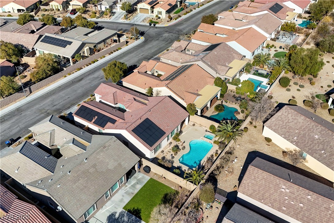 2470 Lothian Street