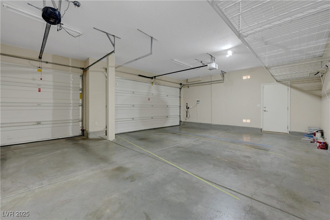 12122 High Country Lane