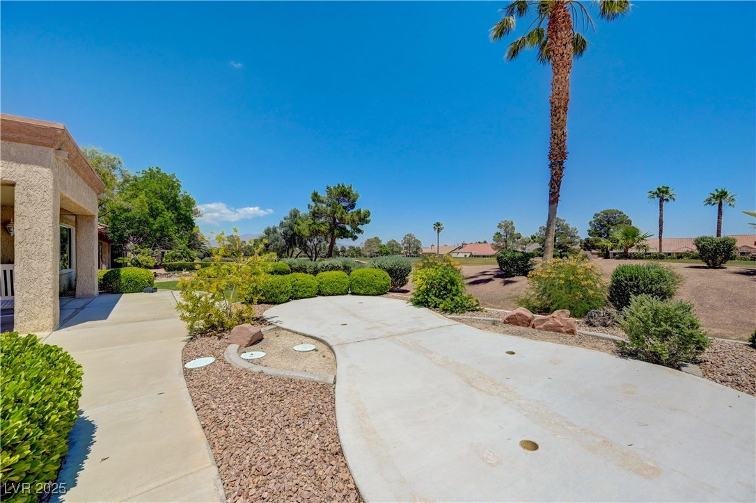 2808 Crown Ridge Drive