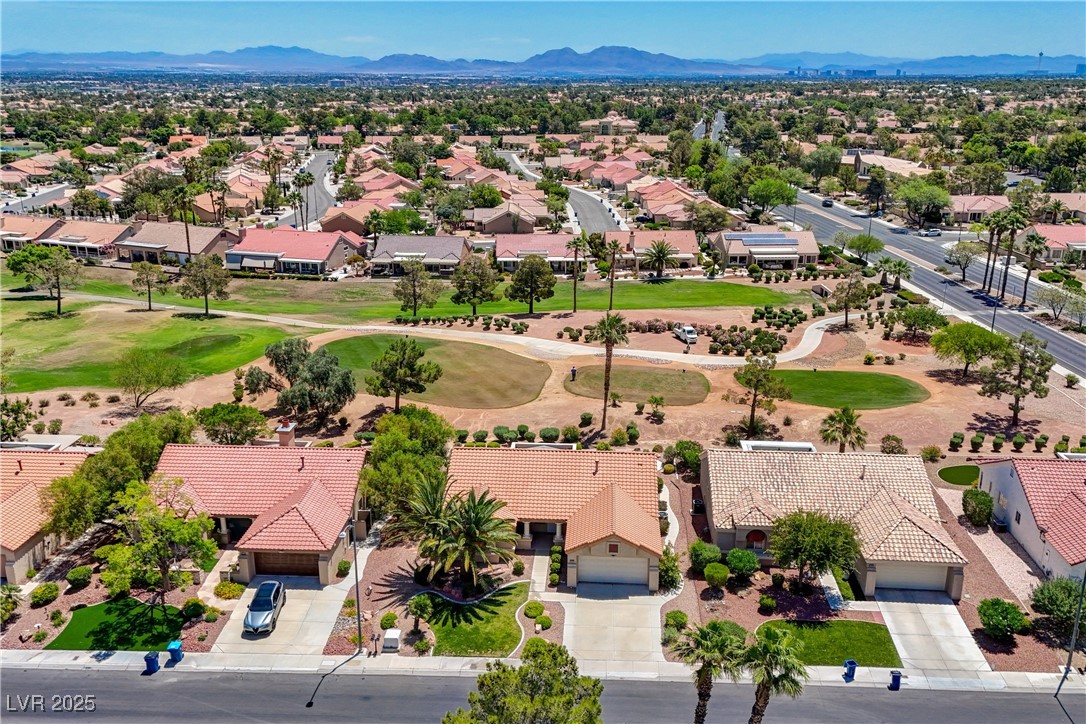 2808 Crown Ridge Drive