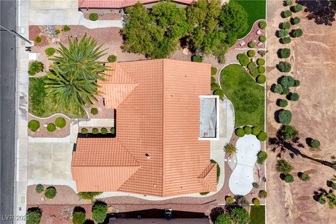 2808 Crown Ridge Drive