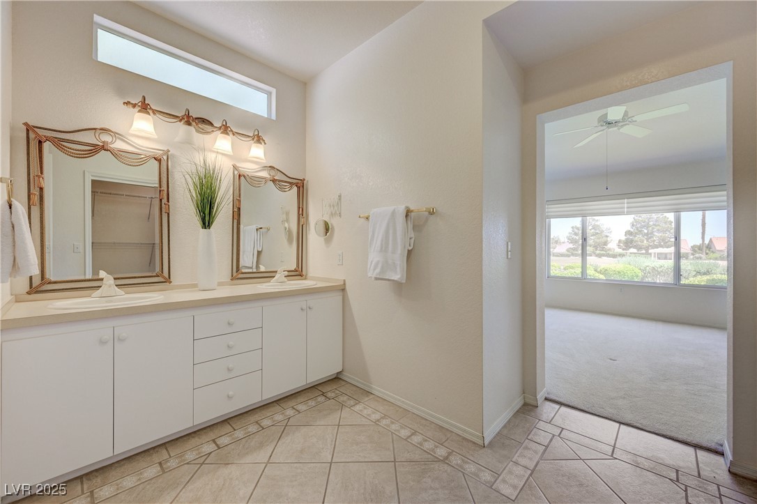 2808 Crown Ridge Drive