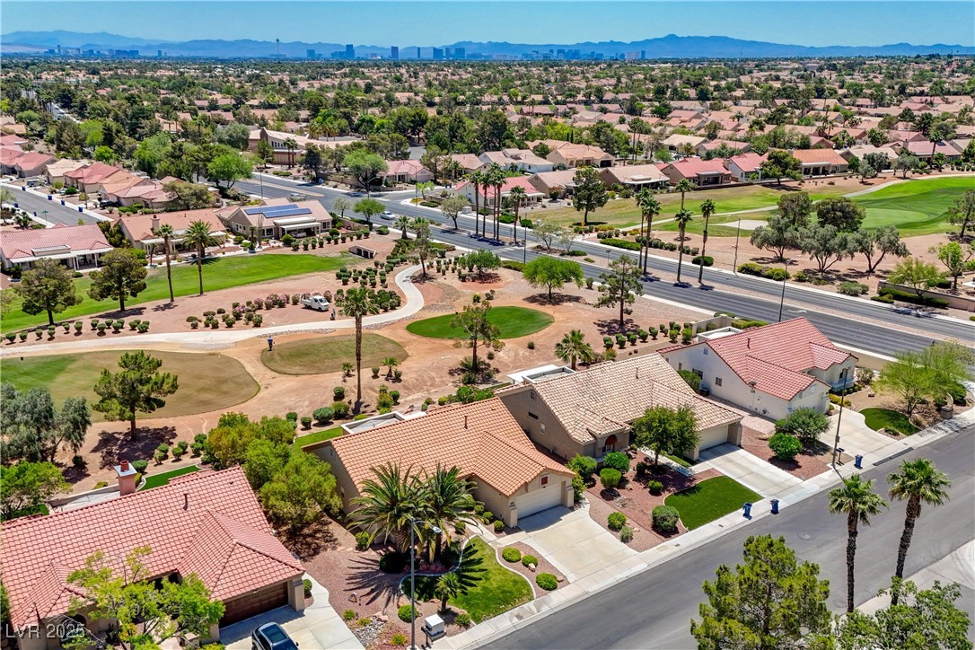 2808 Crown Ridge Drive