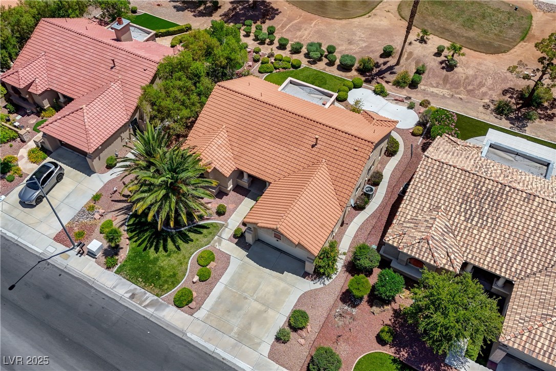 2808 Crown Ridge Drive