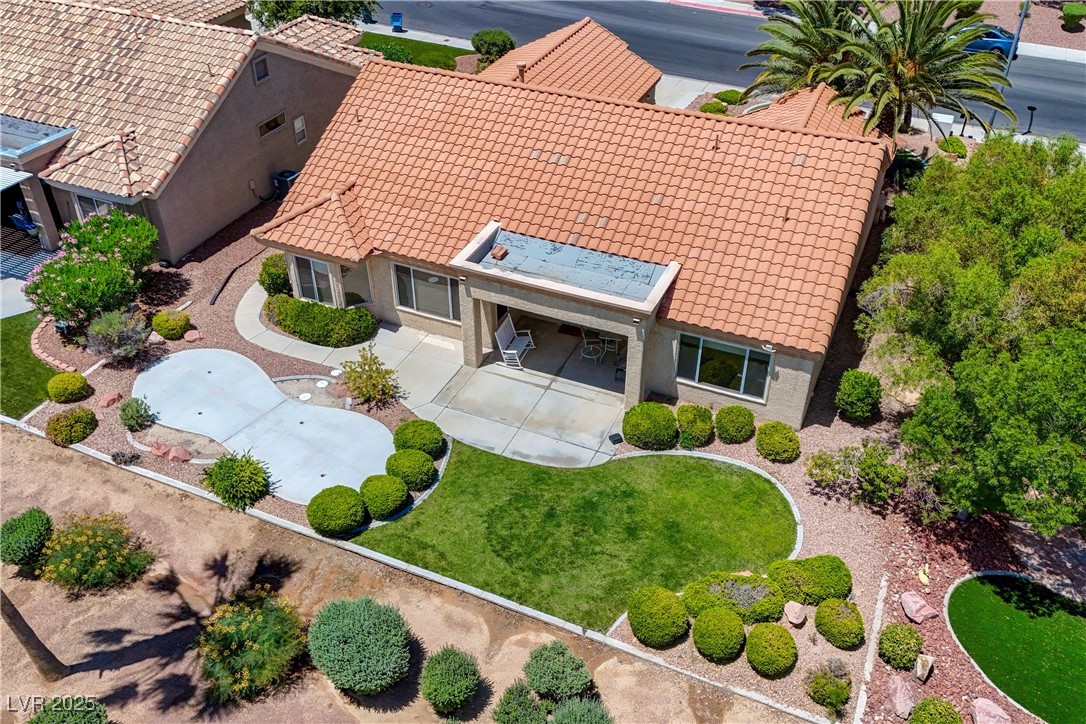 2808 Crown Ridge Drive