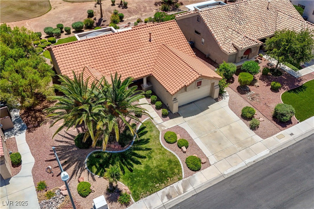 2808 Crown Ridge Drive