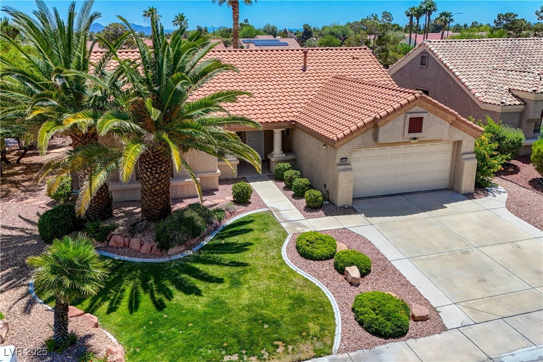 2808 Crown Ridge Drive