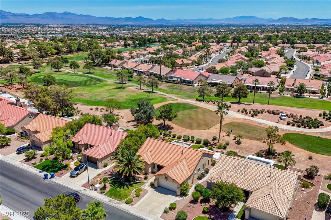 2808 Crown Ridge Drive