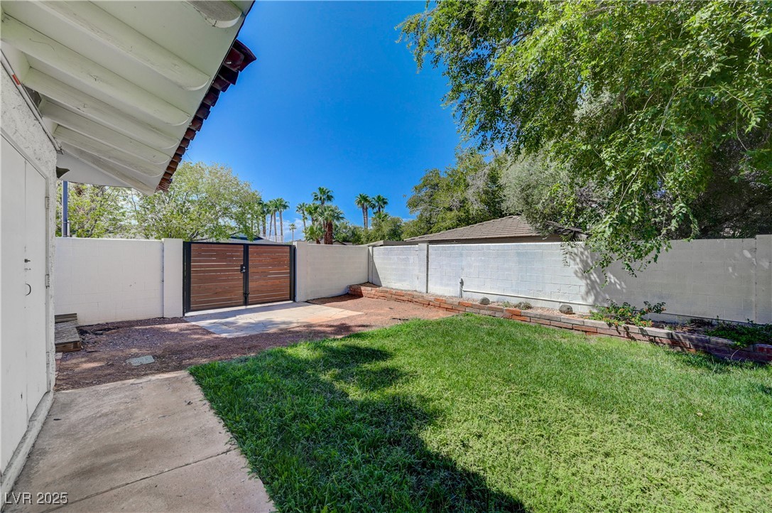 3644 Greencrest Drive