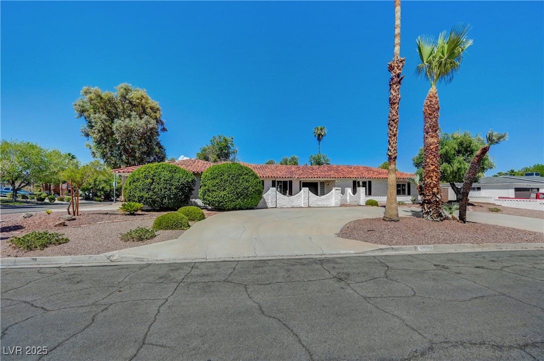 3644 Greencrest Drive