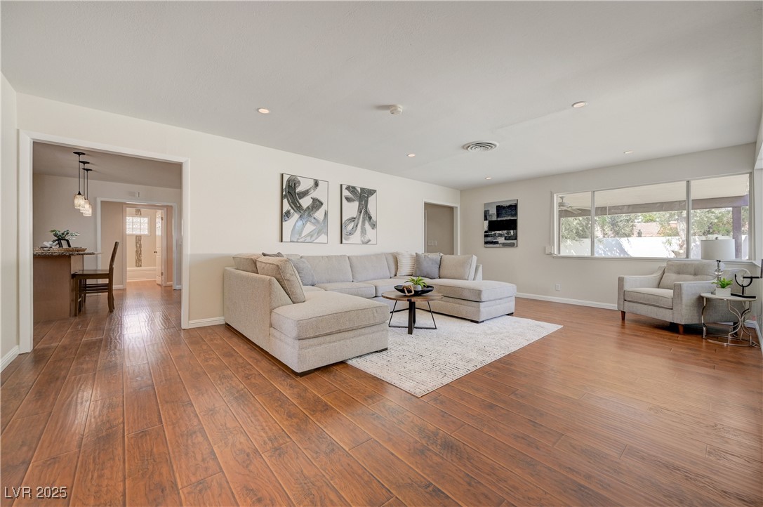 3644 Greencrest Drive