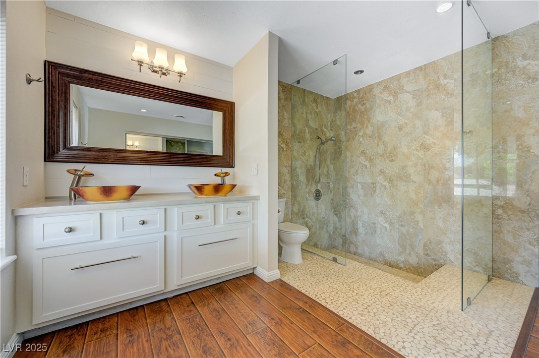 3644 Greencrest Drive