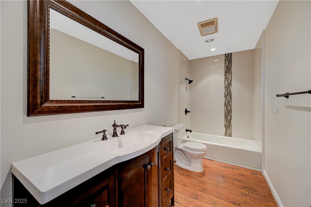 3644 Greencrest Drive