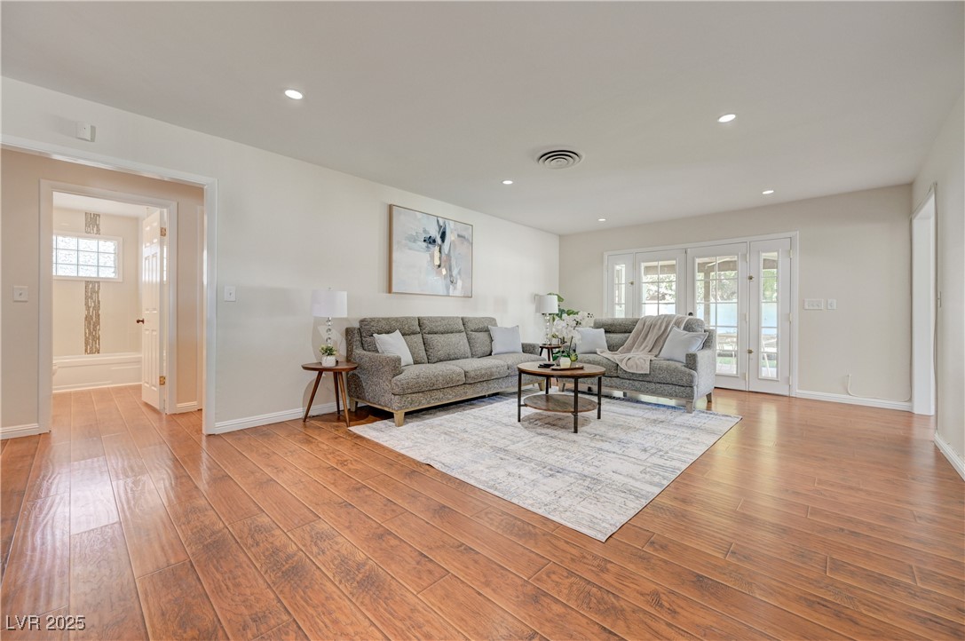 3644 Greencrest Drive