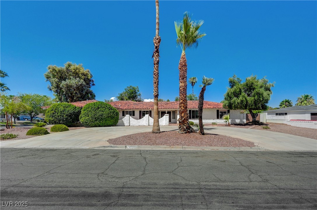 3644 Greencrest Drive