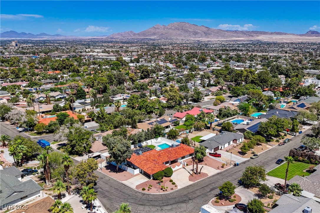 3644 Greencrest Drive