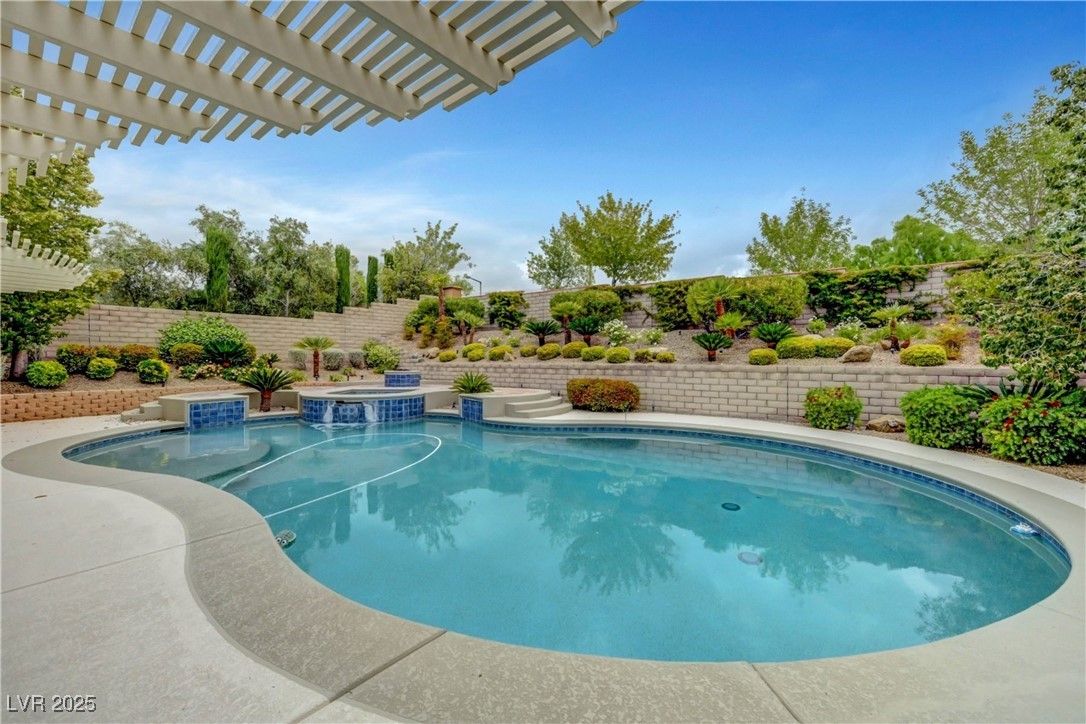 12122 High Country Lane