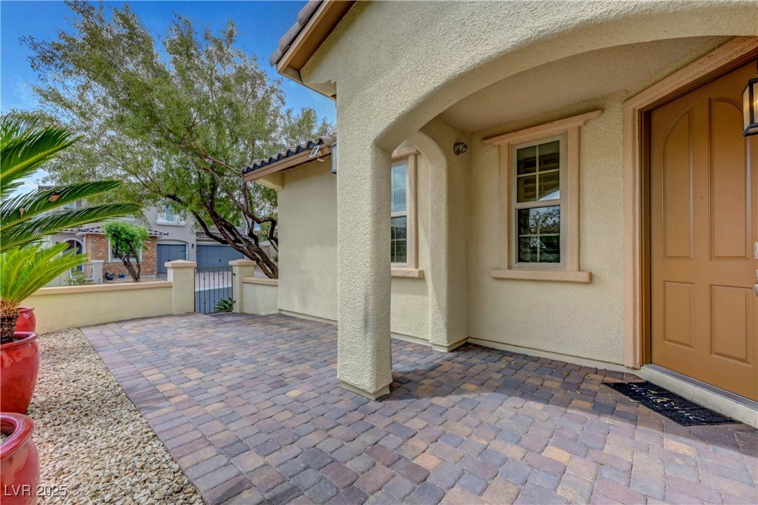 12122 High Country Lane