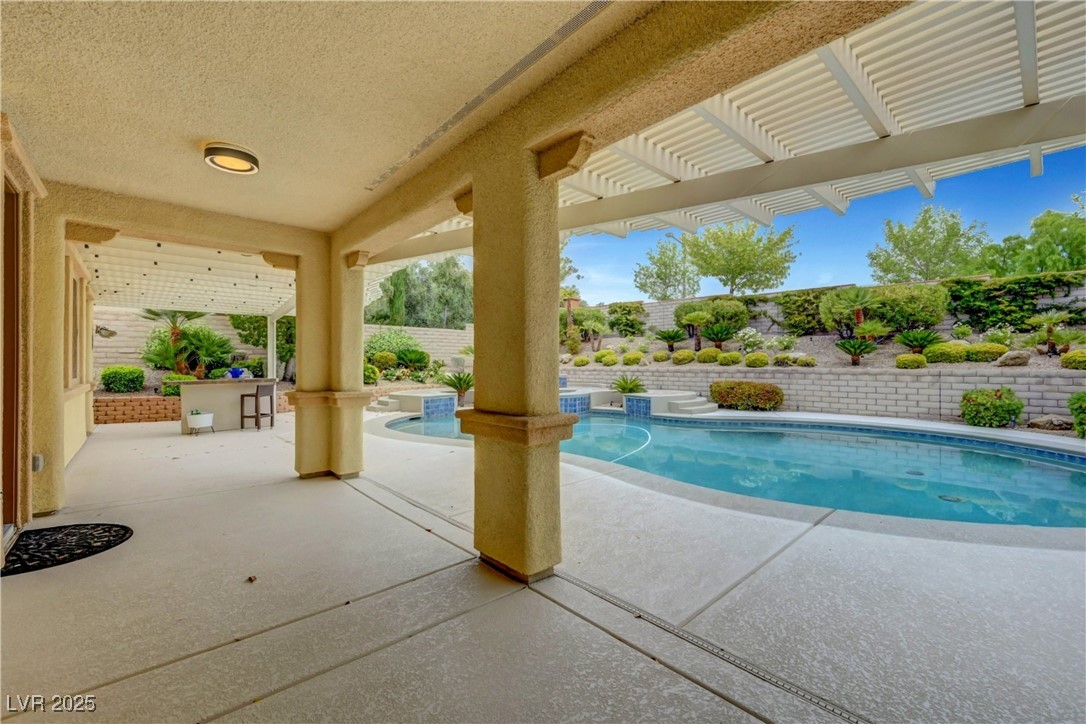 12122 High Country Lane