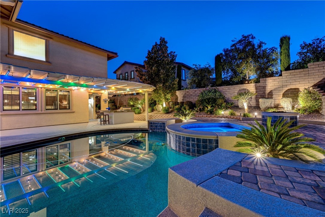 12122 High Country Lane