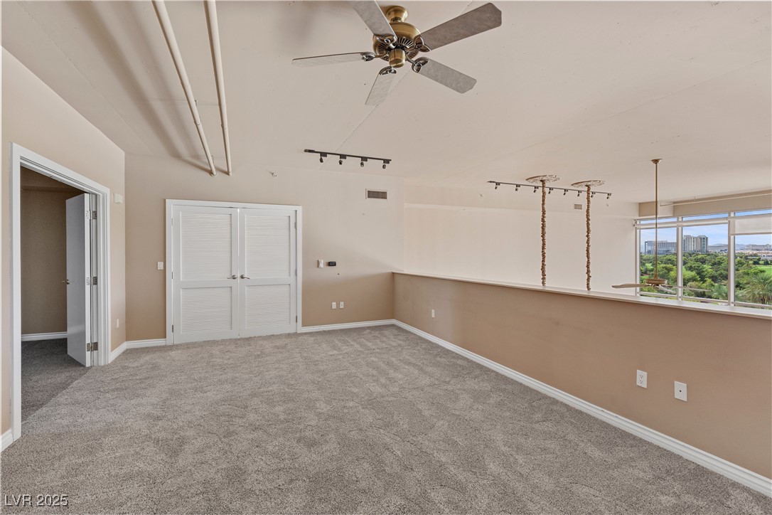 360 East Desert Inn Road 605