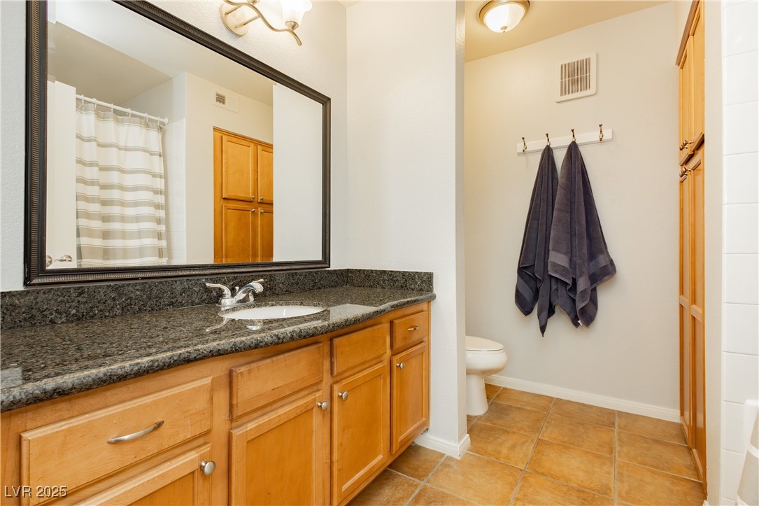 9325 West Desert Inn Road 127