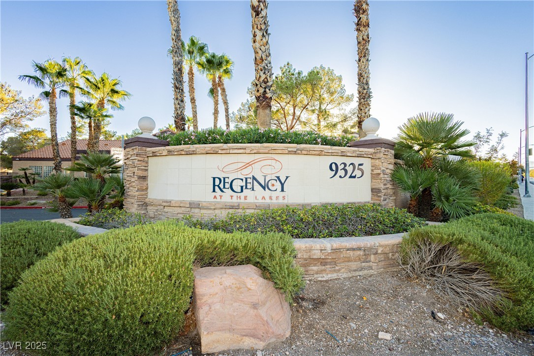 9325 West Desert Inn Road 127