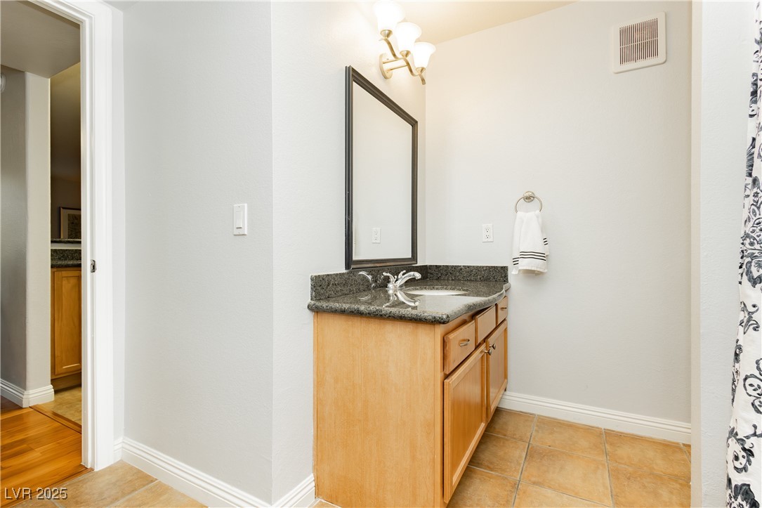 9325 West Desert Inn Road 127