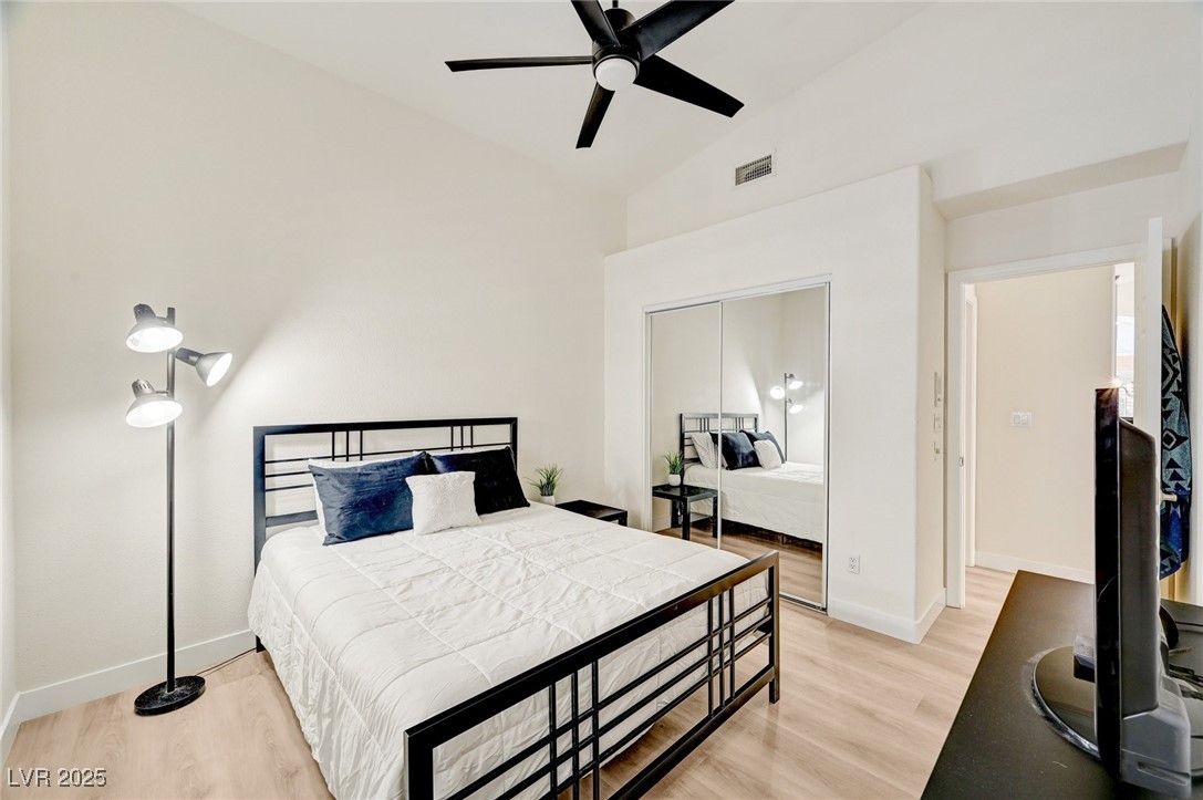 9178 Valley Spring Court