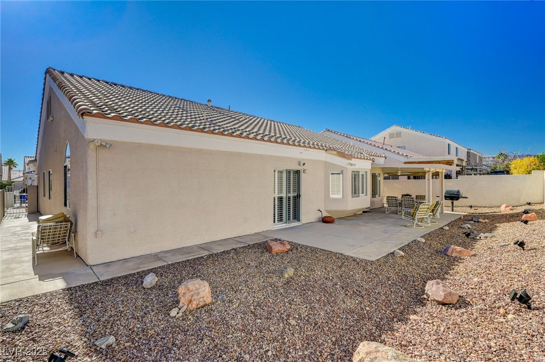 9178 Valley Spring Court