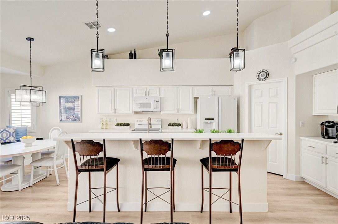 9178 Valley Spring Court