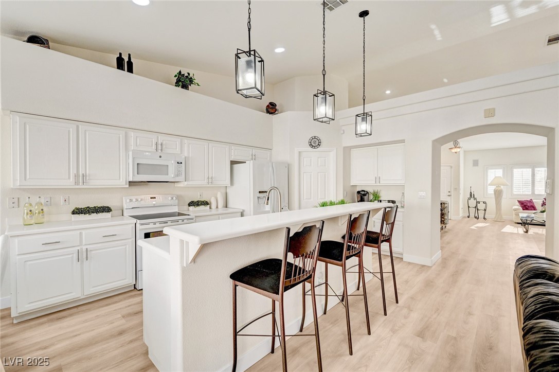 9178 Valley Spring Court