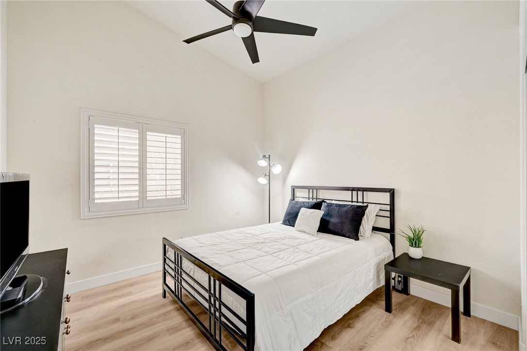 9178 Valley Spring Court