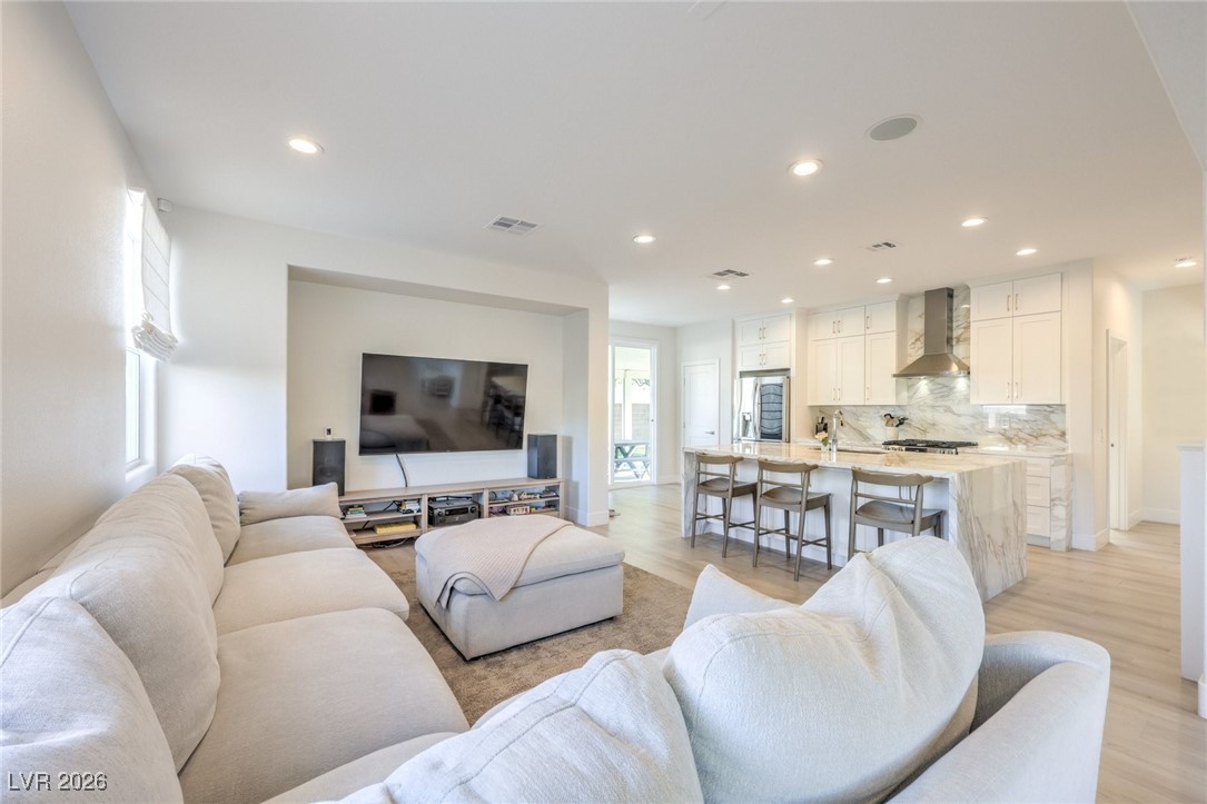 5404 Avent Ferry Street