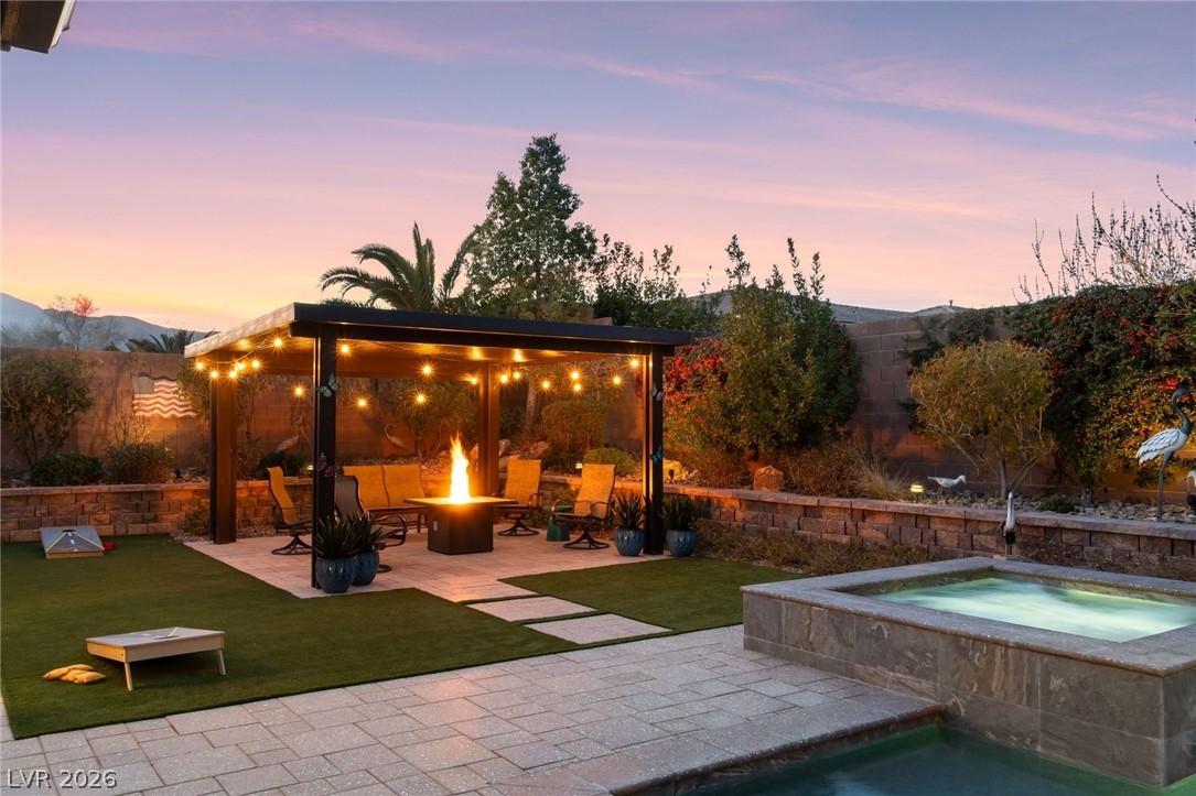 9714 Champagne Bliss Avenue