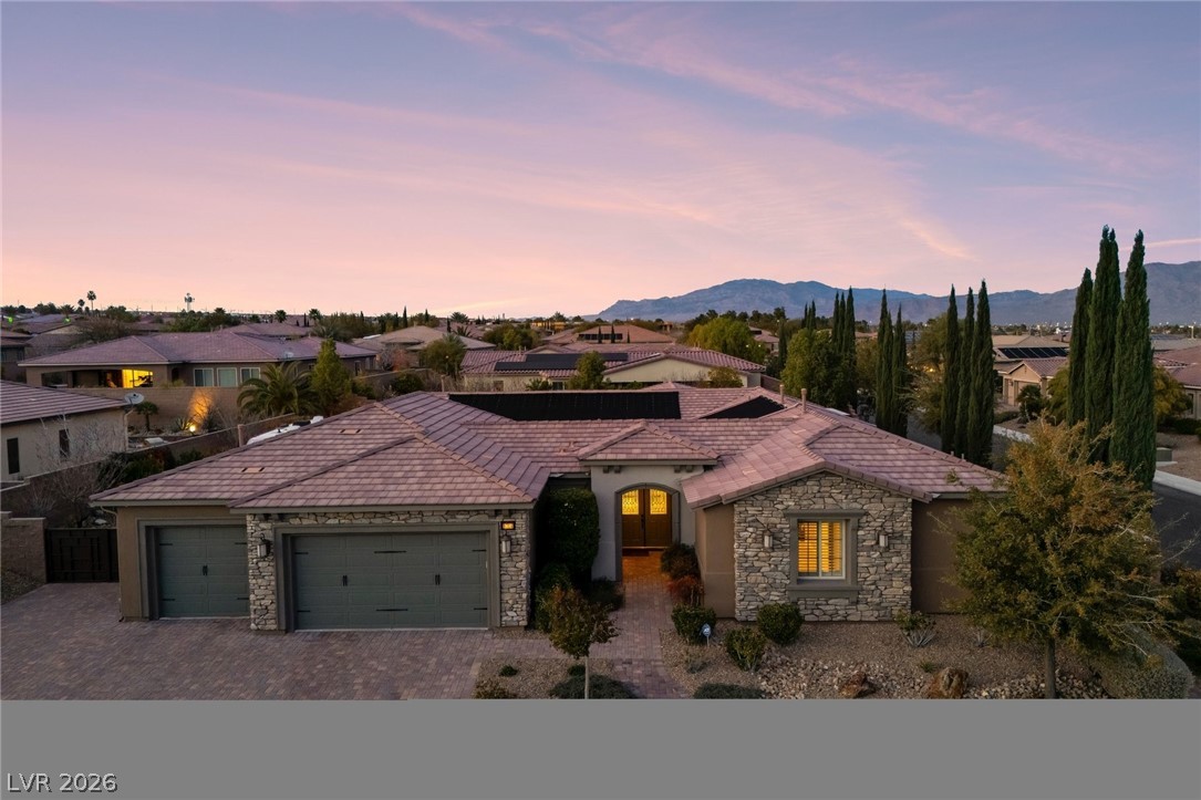 9714 Champagne Bliss Avenue